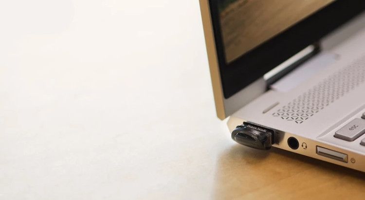 فلش مموری سن دیسک مدل Ultra Fit ظرفیت 128 گیگابایت