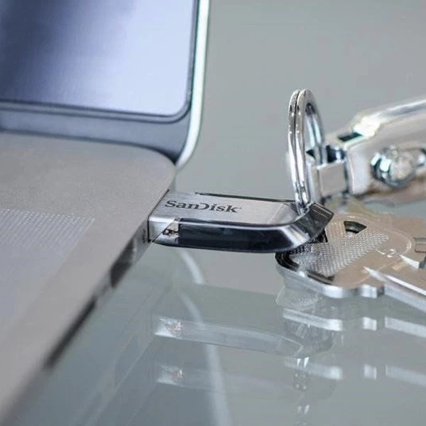 فلش مموری سن دیسک مدل Ultra Flair CZ73 ظرفیت 64 گیگابایت